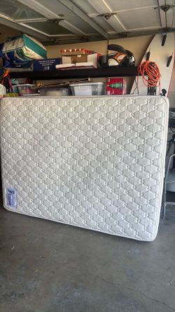 Queen mattress $150