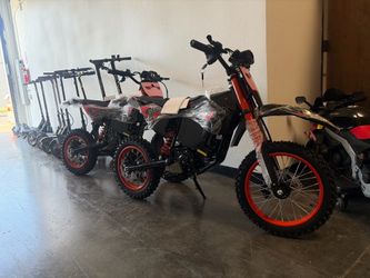 Brand New IN BOX 🔥50MPH QRONGE X1 Electric dirt bike🚨