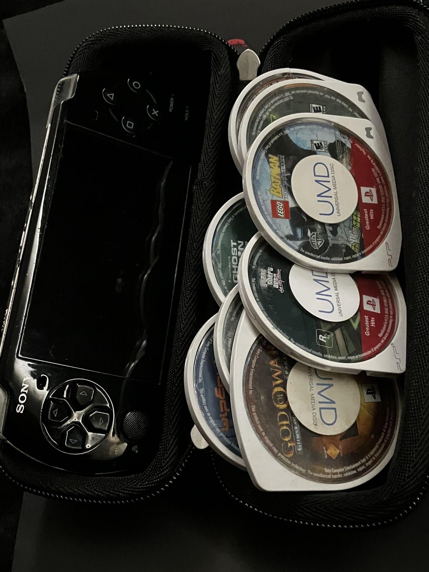 PSP With 8  PSP Games