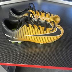 Nike Mercurial Victory VI FG 