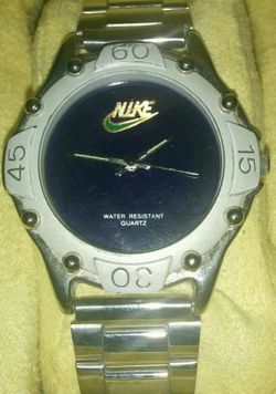 Quartz watch water resistant Nike price reduce