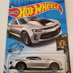 Hot Wheels '18 Copo Camaro SS