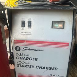 Battery Charger Schumacher