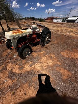 Ford tractor 1983