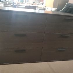 6 Drawer Dresser