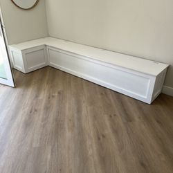 Breakfast Nook No Storage
