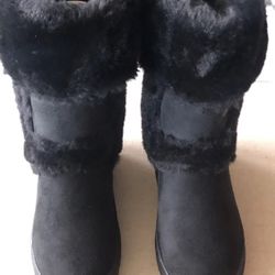 Brand New Black Suede Faux Fur Boots 6M