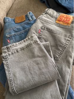 LEVIS jeans 👖 $20 for both