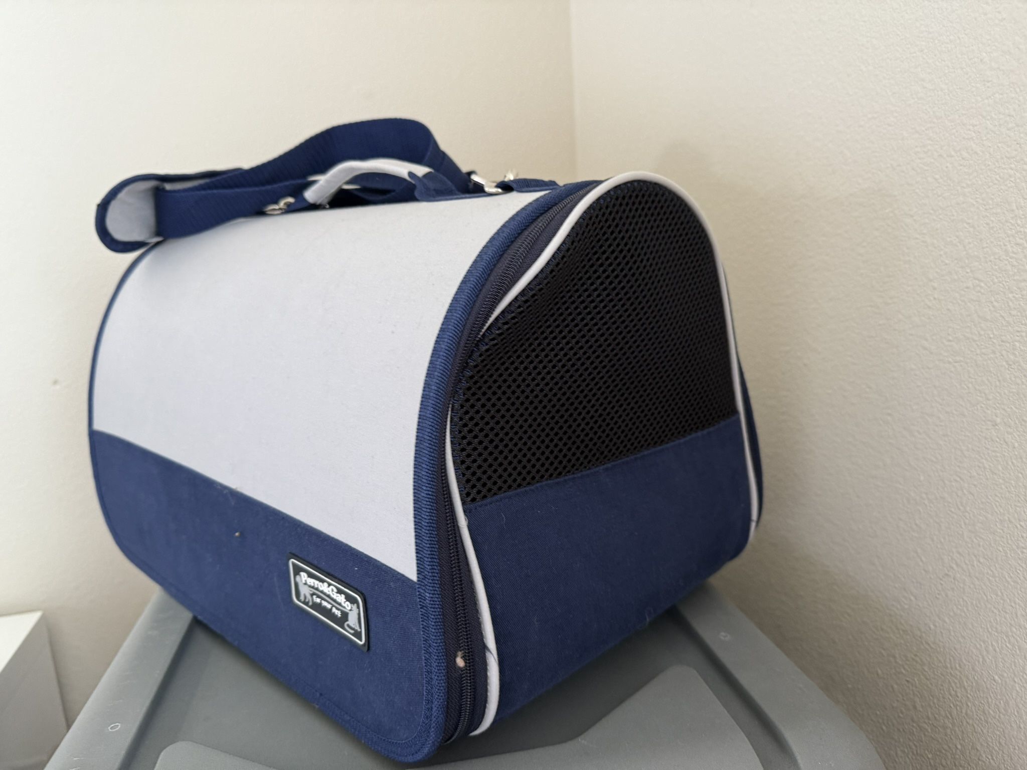 Cat/ Dog Carrier small/ medium