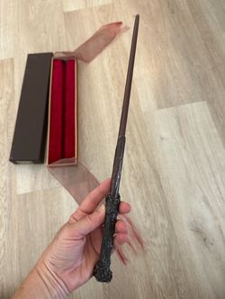 Harry Potter wand and animated Hedwig