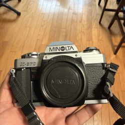 Minolta X-370 