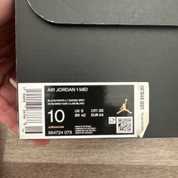 👟 Air Jordan 1 Mid "White Shadow"