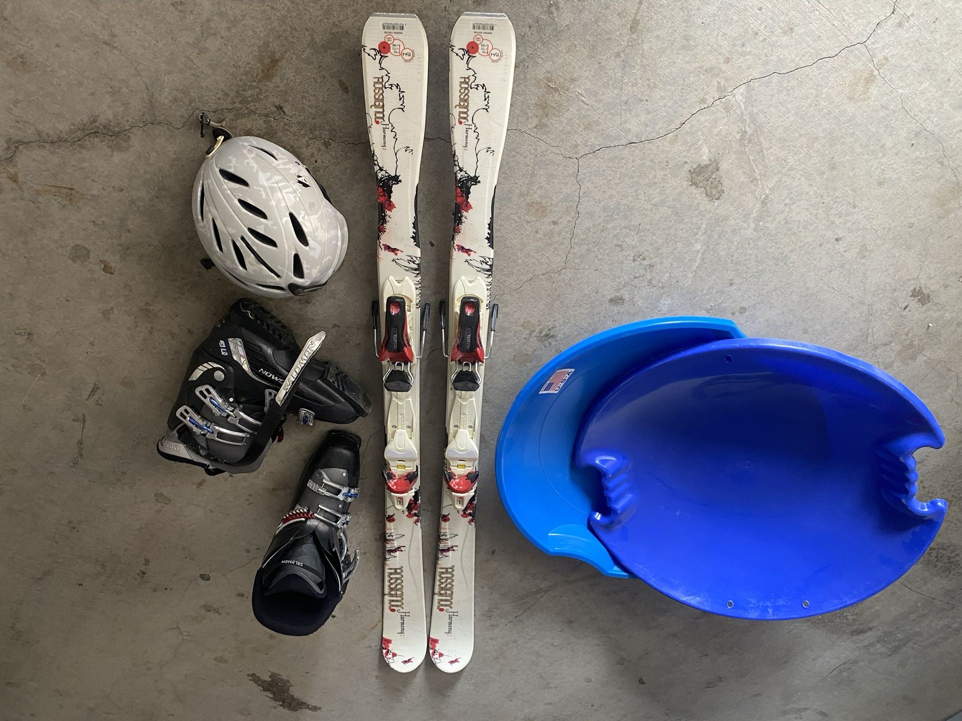 Snow and Ski equipment 