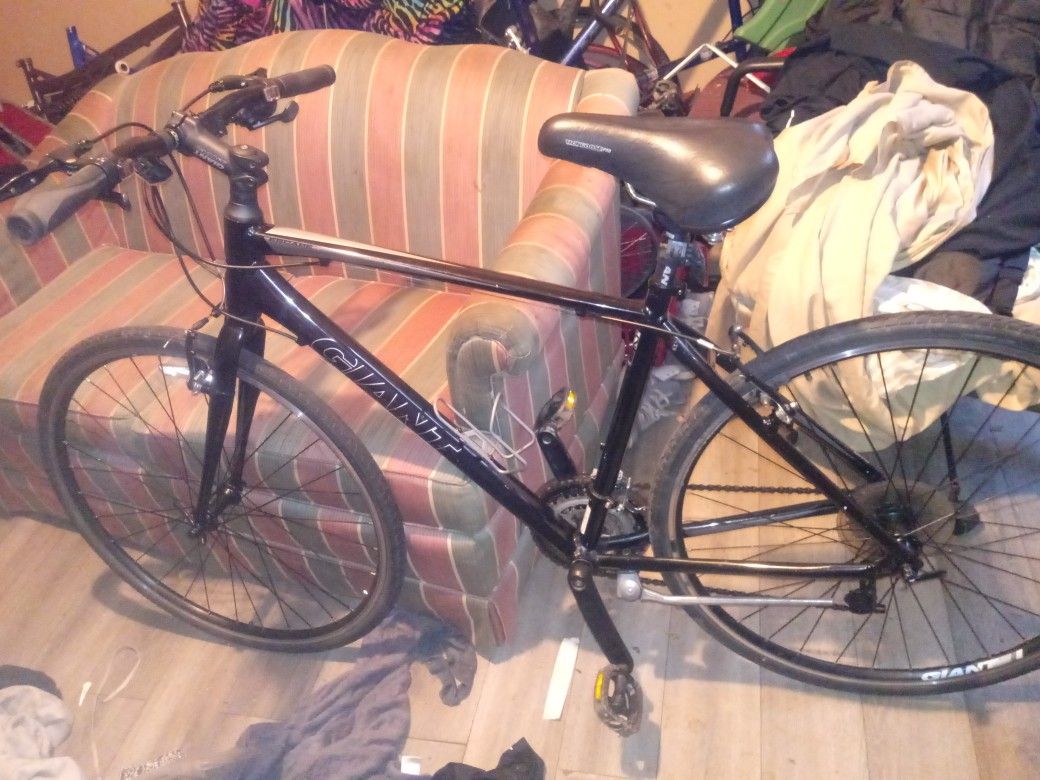 Giant aluxx 6061 alloy tubing custom bike
