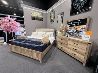 4  PC KING BEDROOM SET