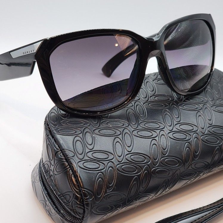 Oakley Rev up womens polarized sunglasses
