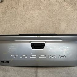 Tacoma Tail Gate 2022-2025