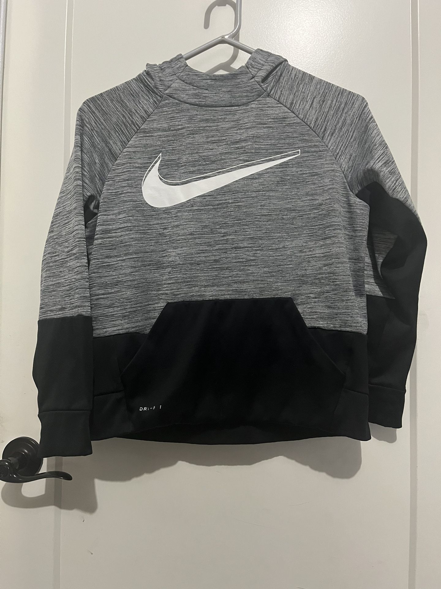 Boys Nike Hoodie Sweatshirt