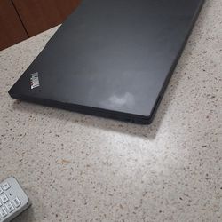 Lenovo Laptop E16 16gbRam Like New But Used Excelent Portal