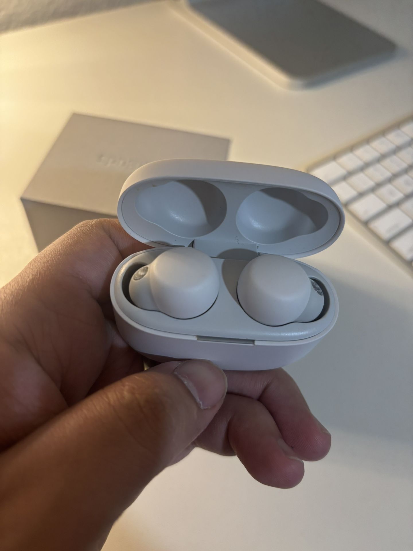 Sony LinkBuds White