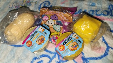 5 Squishies