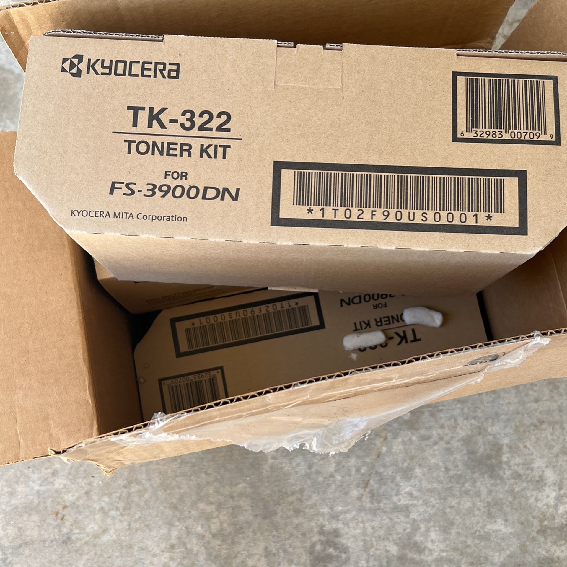 Kyocera TK 322 (TK322) Black Toner Cartridge 4 Pack for FS...