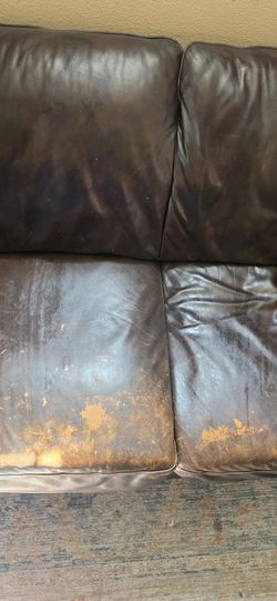 Genuine Leather Sofa - High Quality & Super Comfy
