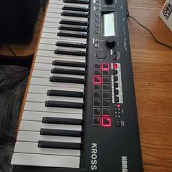 Korg Kross 2 Al 100 