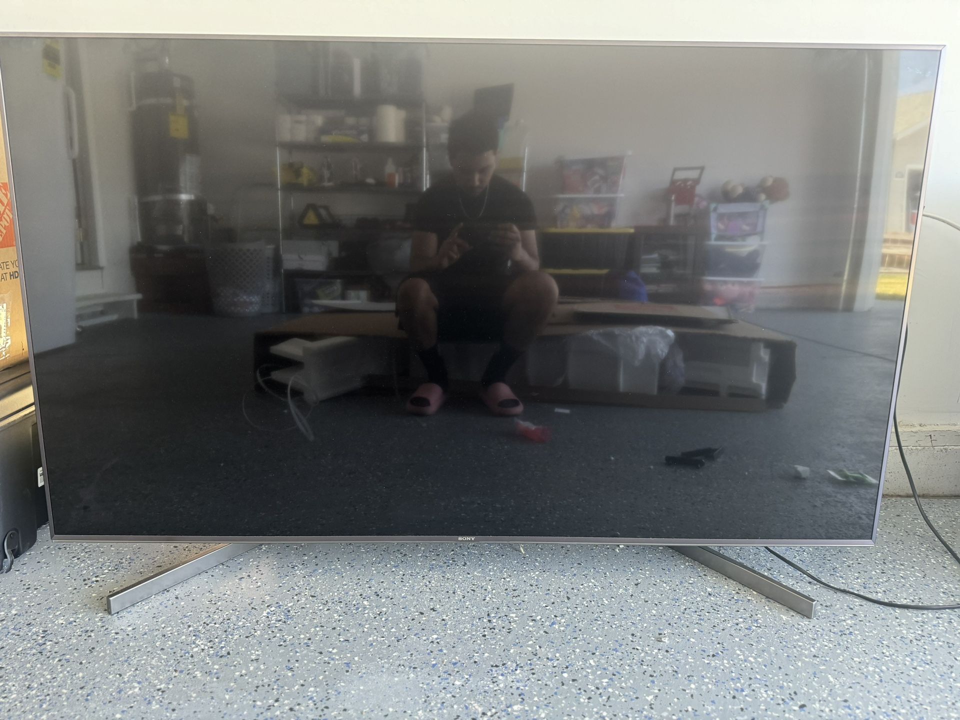 Song 65 Inch Tv Read Description