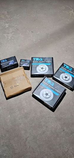 1994 to 2005 Mazda Miata Front and Rear Complete Brake and Rotor Set