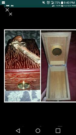 Cigar humidor