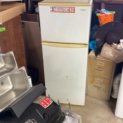 Danby Refrigerator 58” 