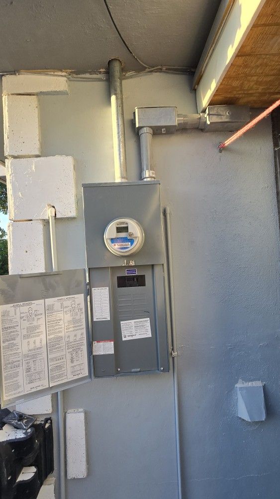 Meter Combo 200A. ELECTRICISTA