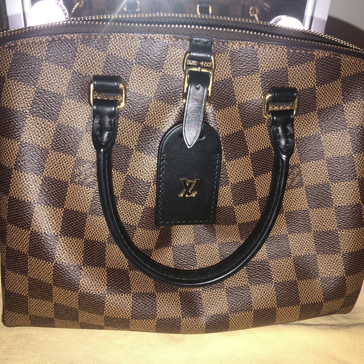 Authentic Louis Vuitton Odeon Tote PM for Sale in Honolulu, HI