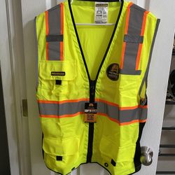 KwikSafety Men’s Safety Vest Medium 
