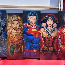 Super Heroes Wall Decor