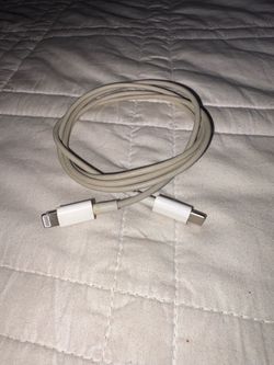 Apple USB-C to Lightning Cable