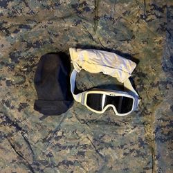 ESS NVG Profile Goggles – Military Surplus – Includes Cover and Protective Sock