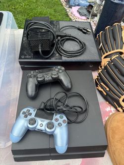 Yard sale 3364 Norwalk rd today 8/22