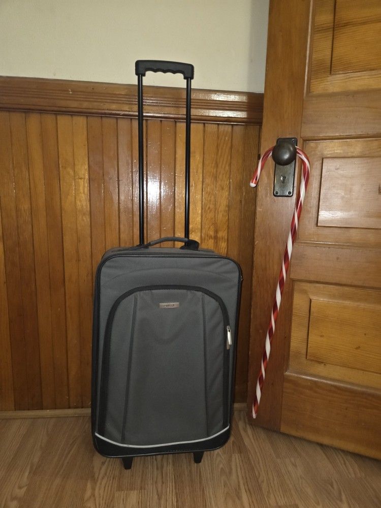 Embark Gray Softside 2-Wheel Rolling Carry-On Suitcase w/ Extendable Handle