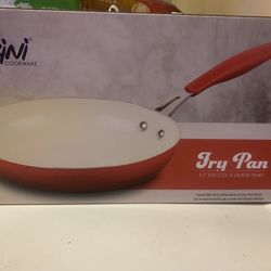 Fry Pan 9.5” Non Stick 