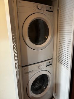 LG stackable washer dryer (gas and electric )