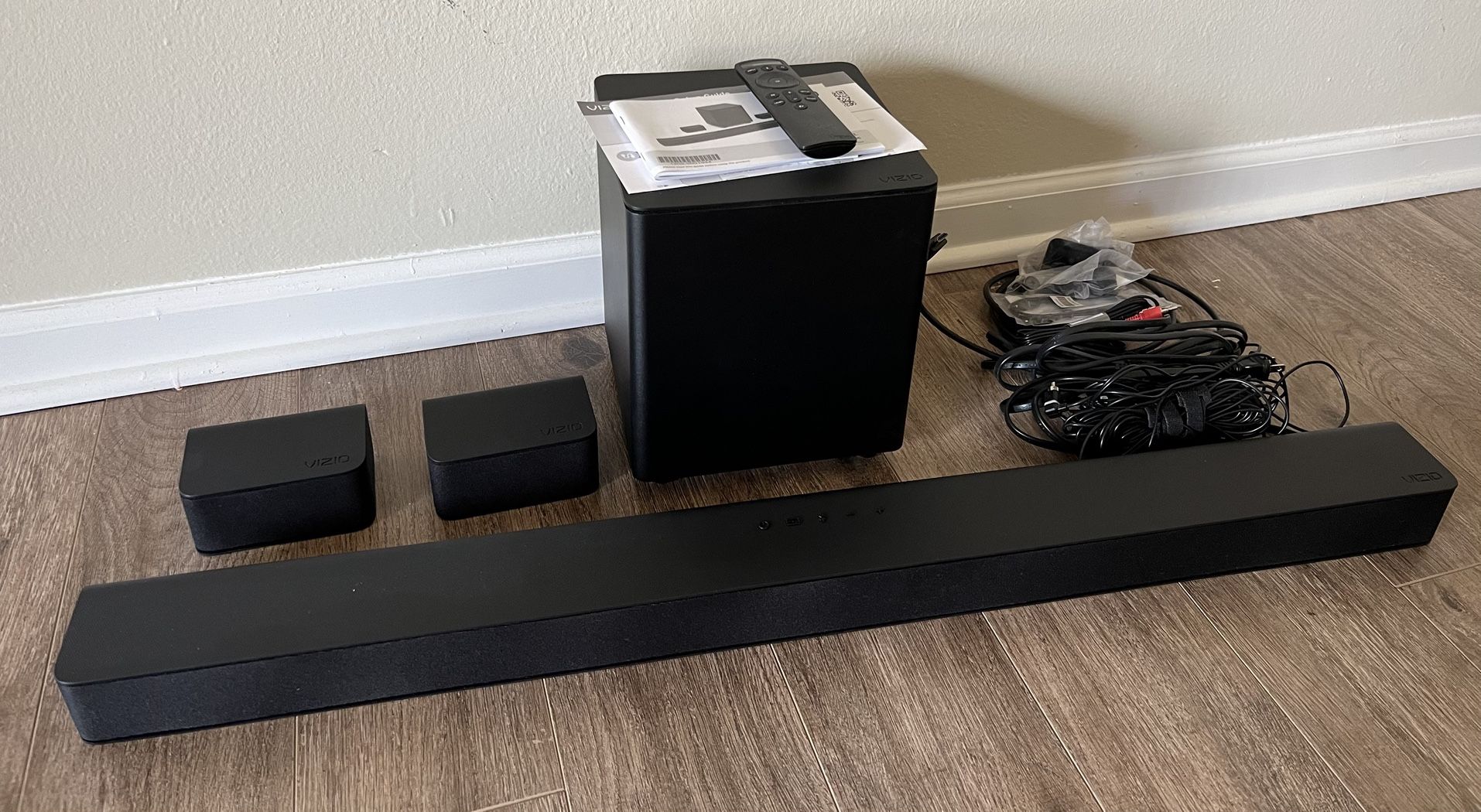 Vizio V51H6 5.1 Sound Bar for Sale in Burbank, CA OfferUp