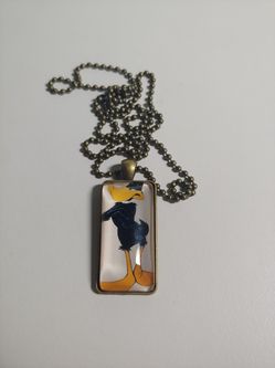 Pendant necklace daffy duck