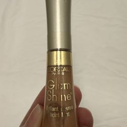 New!!! L'Oreal Glam Shine Lip Gloss - Shimmering Gold