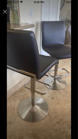Like New Set Of 2 Brown Leather Adjustable Height Stools Brushed Chrome Base