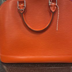 Louis Vuitton Alma PM