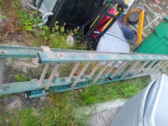 22/ Foot Fiberglassvladder