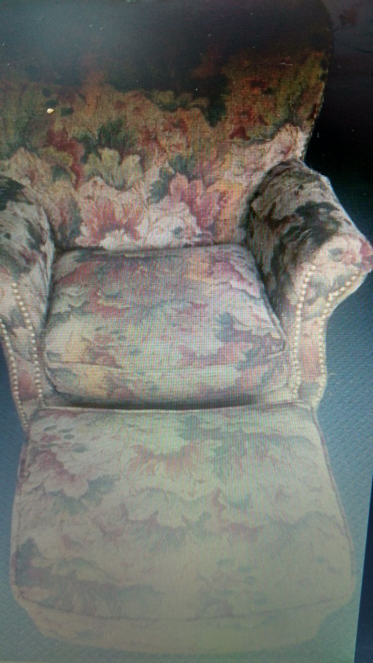 Rowe wingback chair w/ottoman