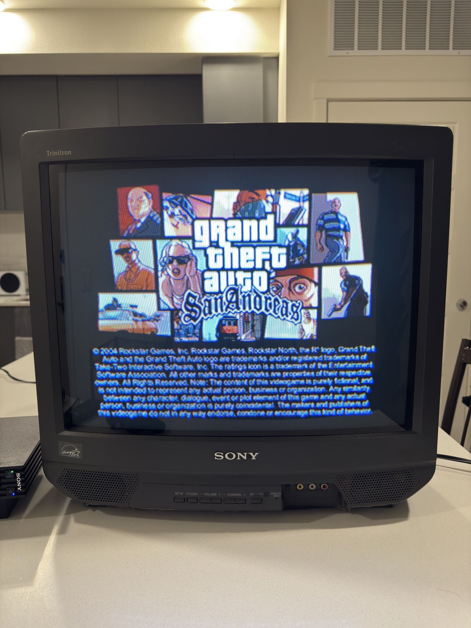 Sony Trinitron CRT TV 20” 1999 (Rare)